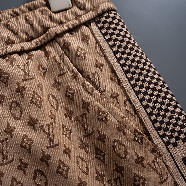 ブランドハーフパンツ側面デザイン